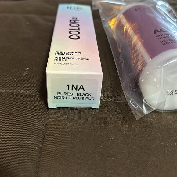 IGK Volcanic 1NA Purest Black Permanent Hair Color Extra Color Tube - Picture 7 of 7